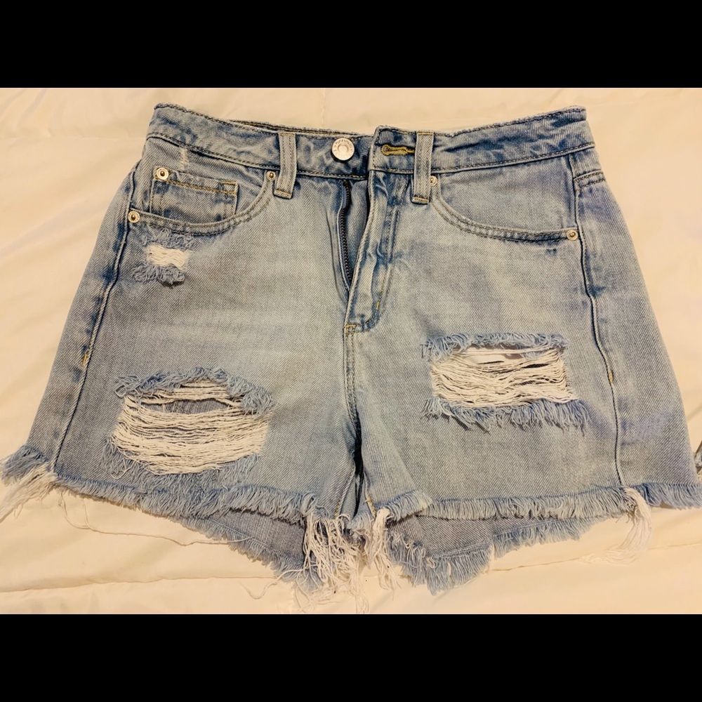 GARAGE High Rise Mom Short